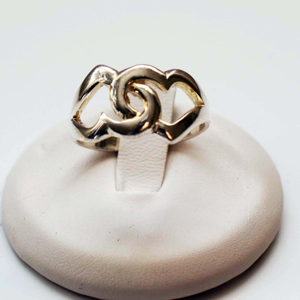 Sterling Silver Linked Hearts Ring - image 8